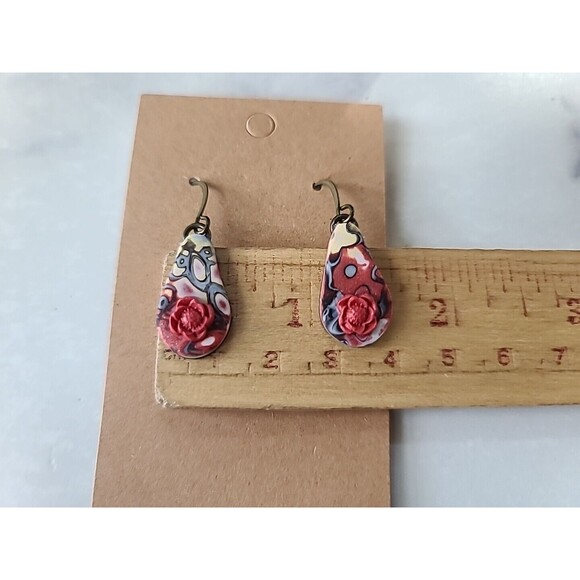 Polymer Clay Floral Dangling Pierced Earrings New - Picture 8 of 10